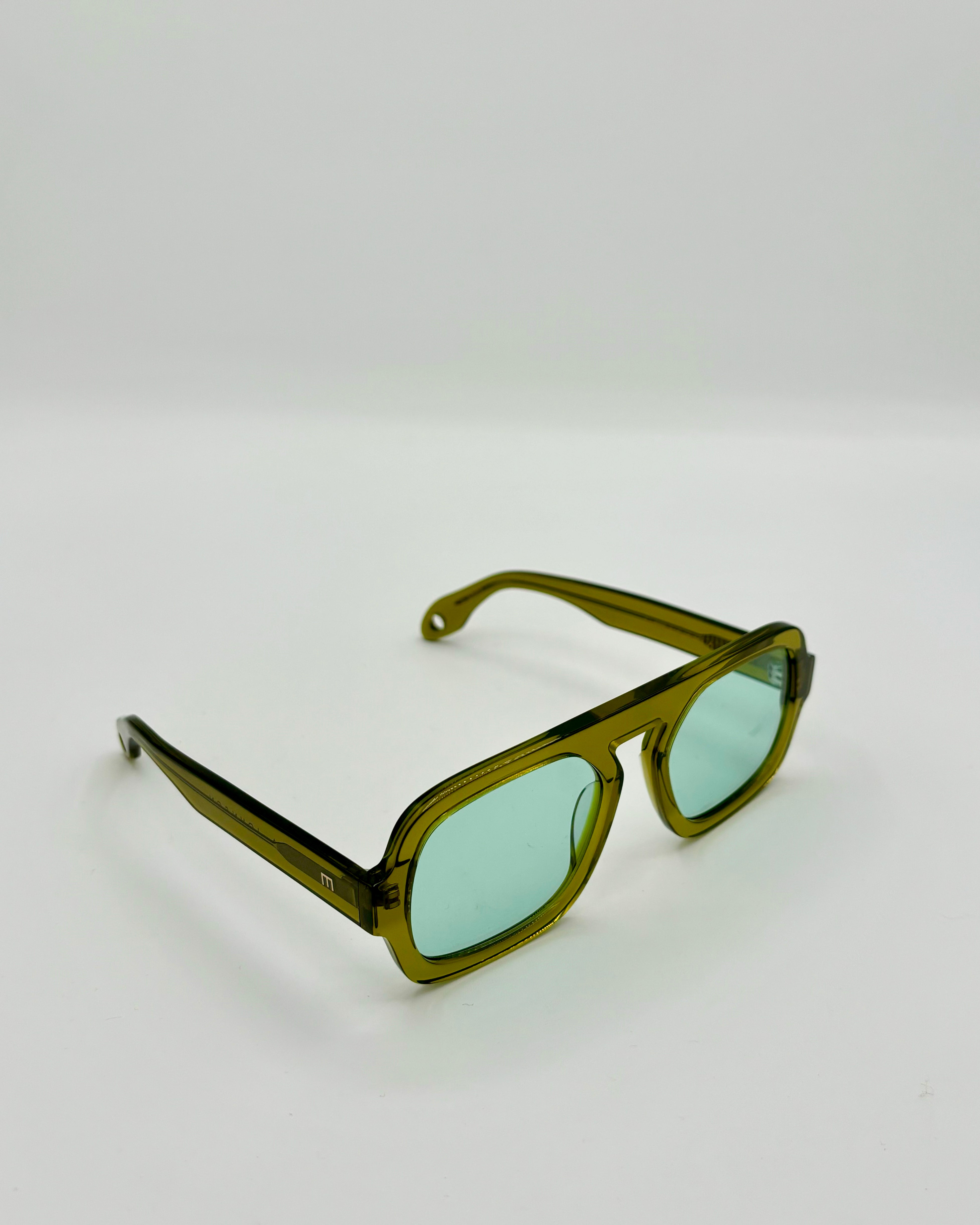 Jane Sunglasses in Olive Green